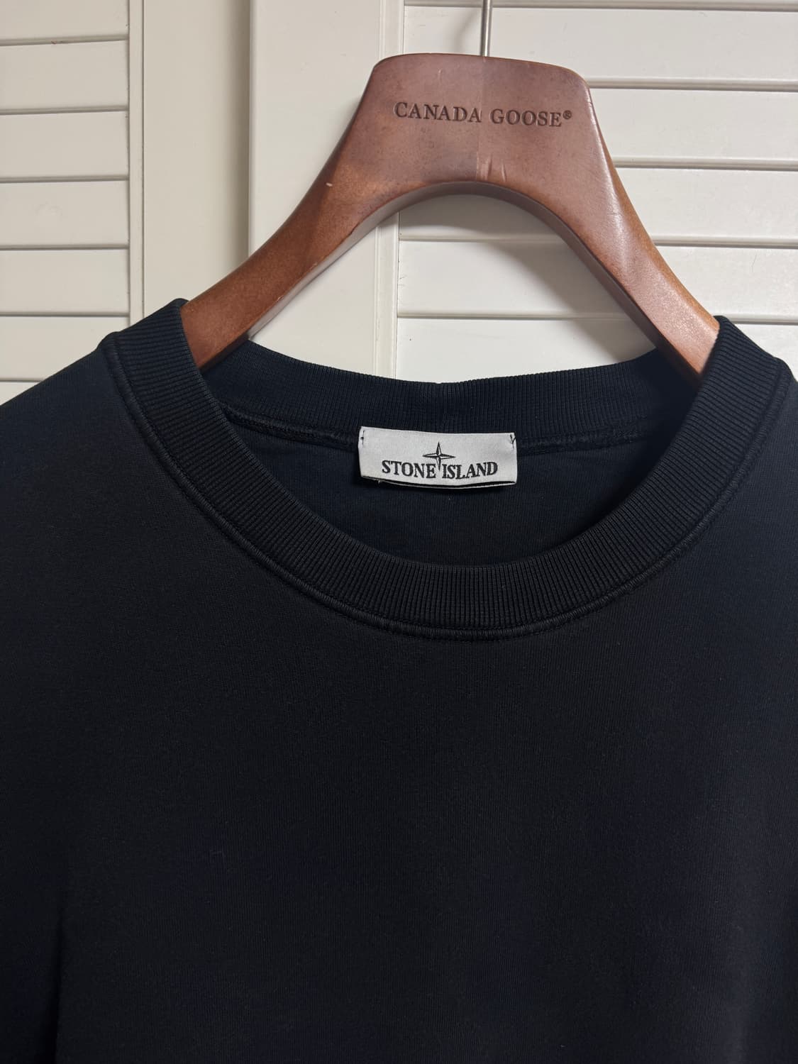 22FW 스톤아일랜드 맨투맨 블랙 XL 상품이미지2
