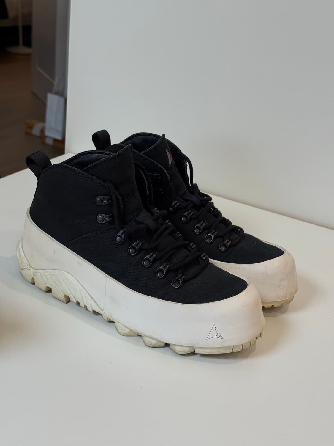 로아 신발 상품이미지1