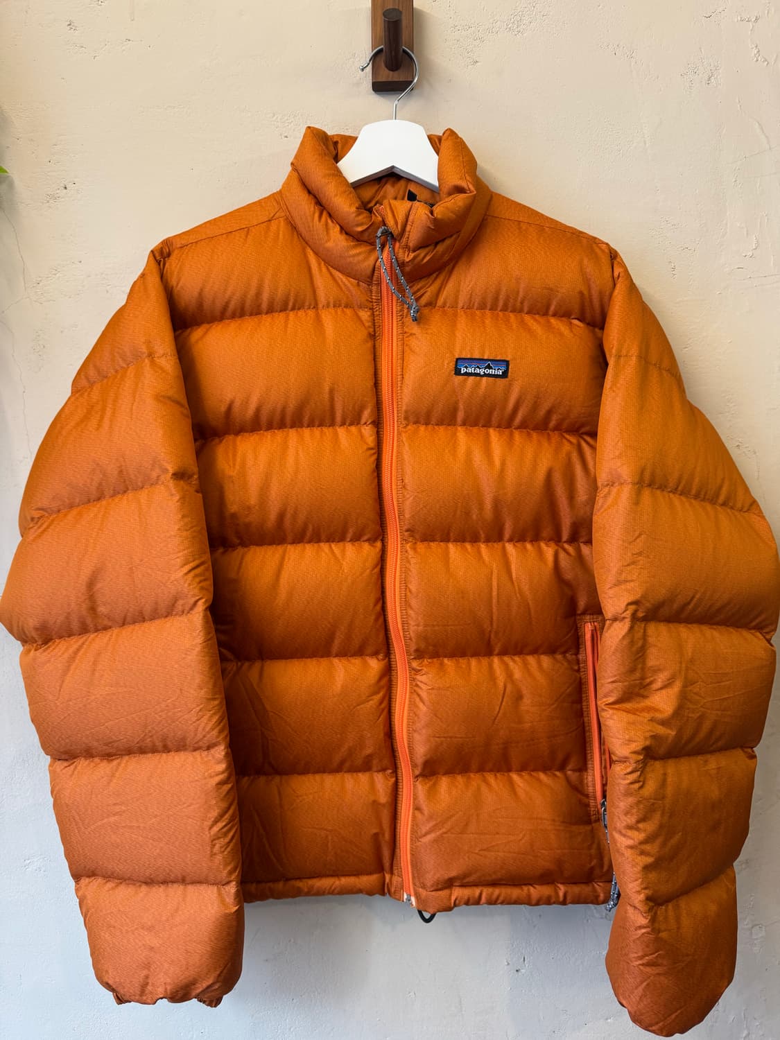 파타고니아 02s 패커블 다운 오렌지 패딩 S 상품이미지1