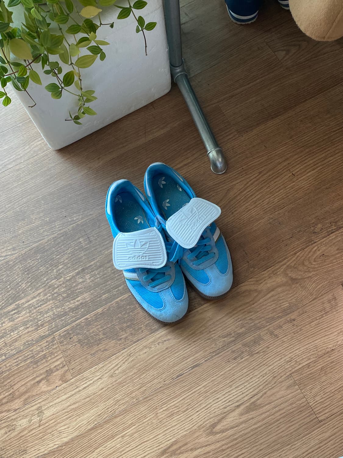 아디다스 삼바 LT 세미블루 버스트클라우드 상품이미지1