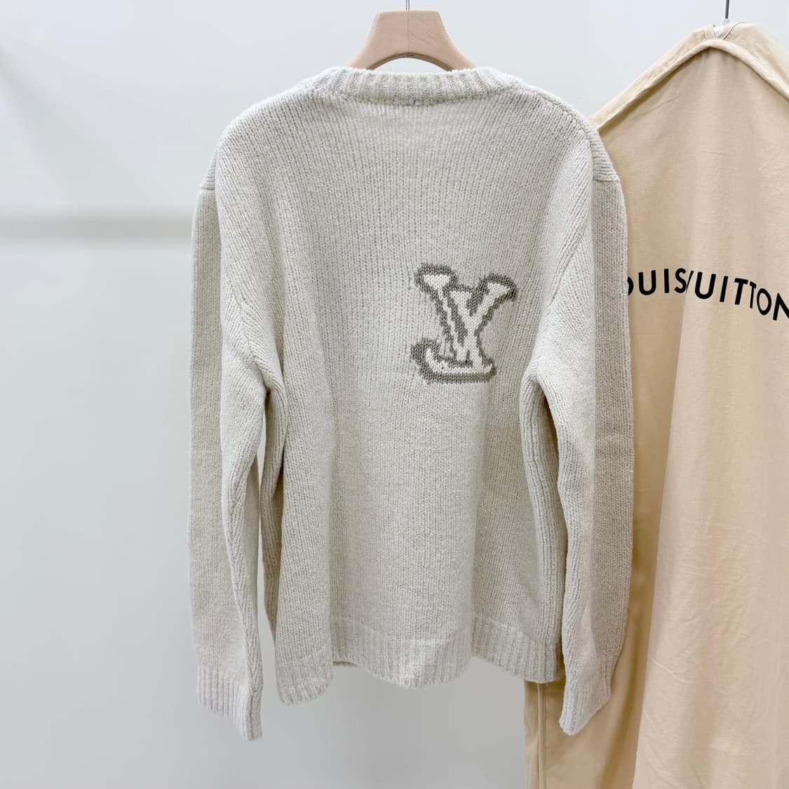 [미사용/3XL] 25FW 루이비통 LV 인타르시아 크루넥 니트 아이보리 상품이미지5