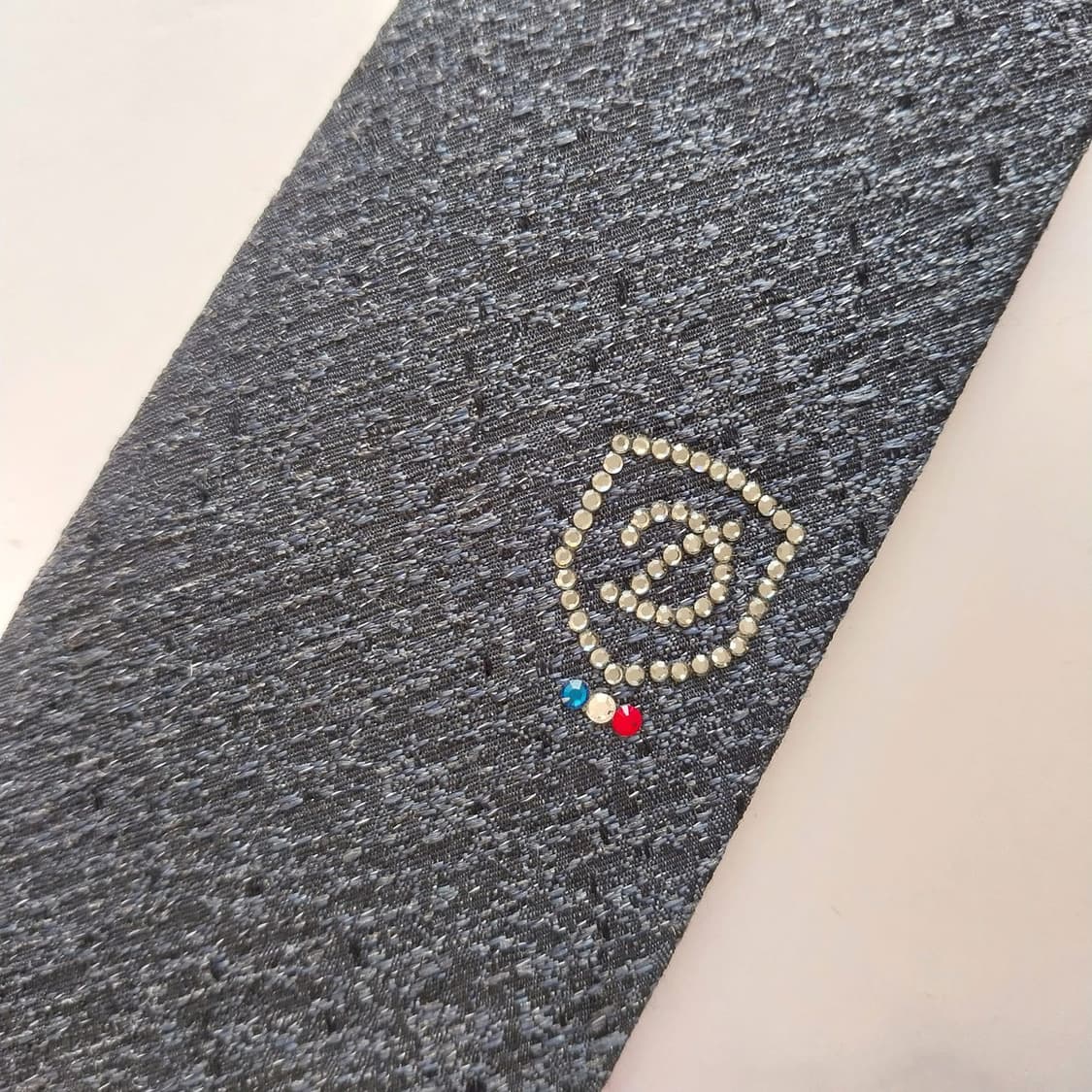 듀퐁 실크 진그레이 로고 포인트 넥타이 7.7cm A+등급 K1638
 상품이미지8