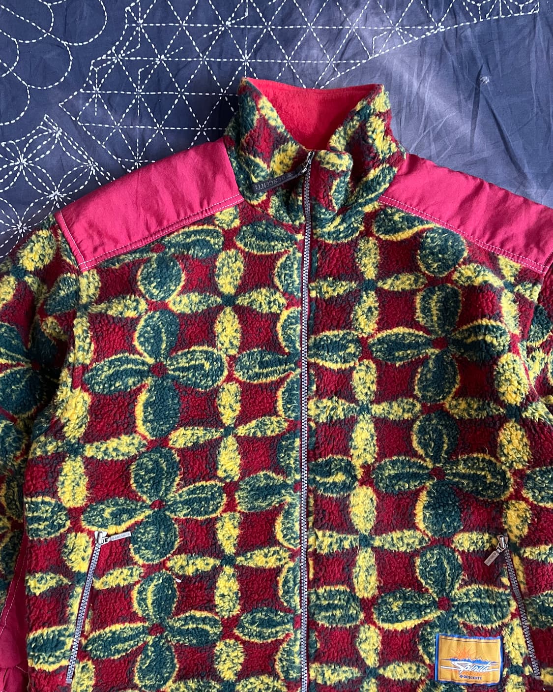 데상트 플리스 재킷 상품이미지3