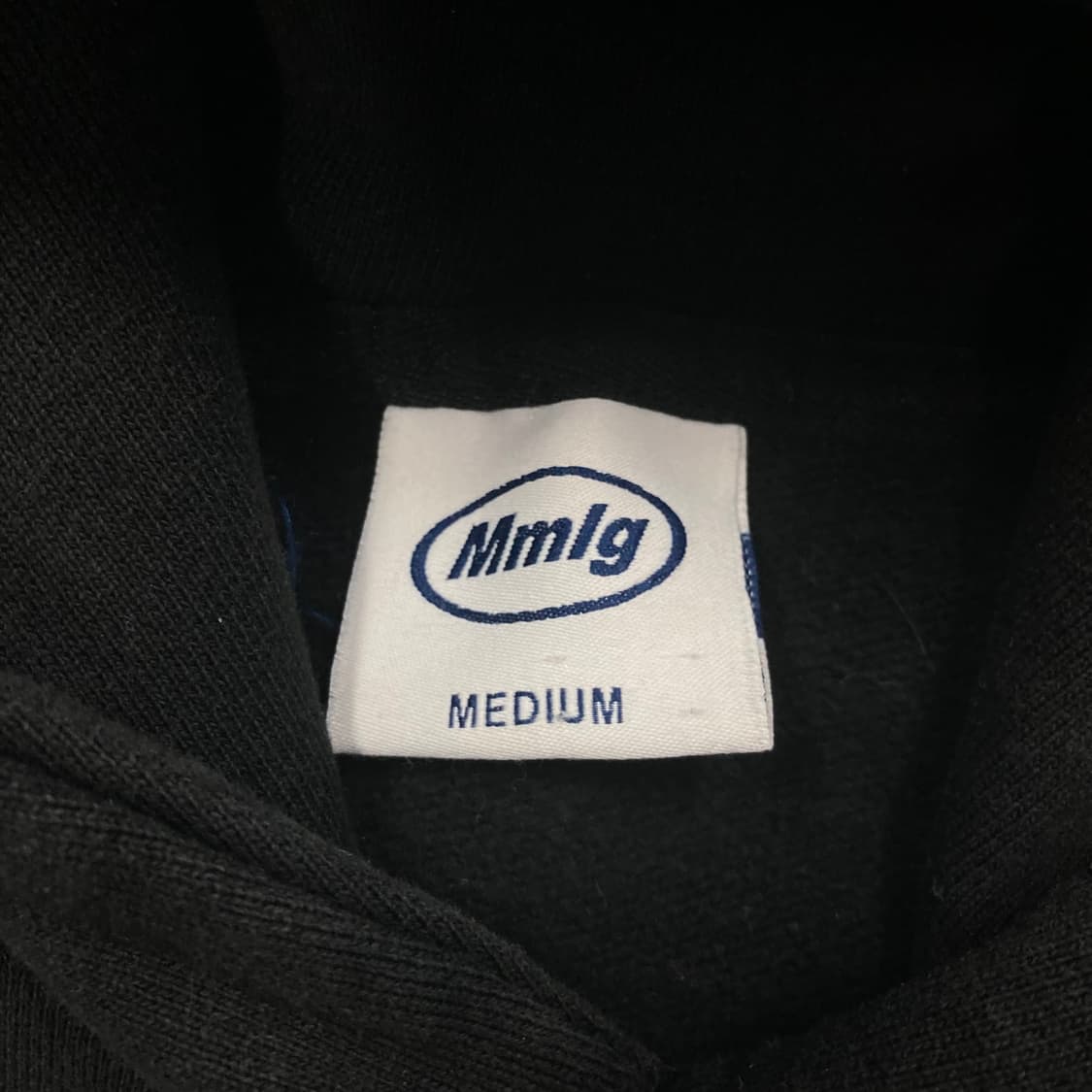 Mmlg 블랙 컬러 빅로고 후드티 상품이미지3