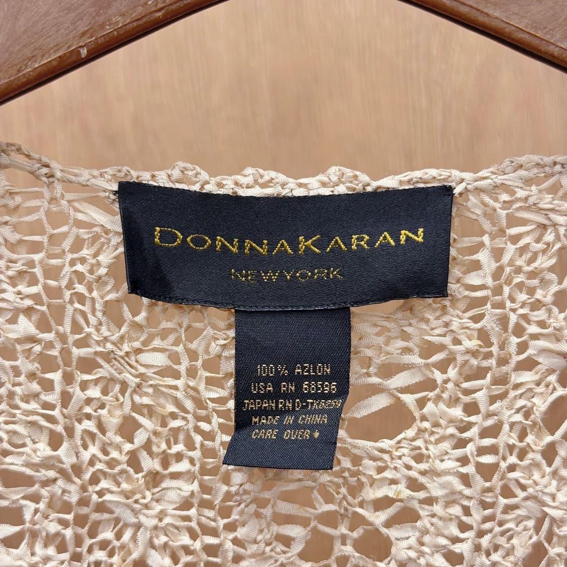 도나카란 뉴욕 레이스 긴팔 니트 시스루 크로셰 가디건 베이지 상품이미지7