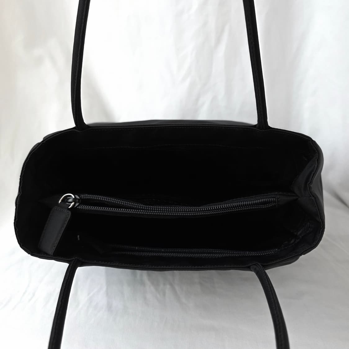 [정품 PRADA] 프라다 포코노 나일론 여성 토트백 상품이미지7