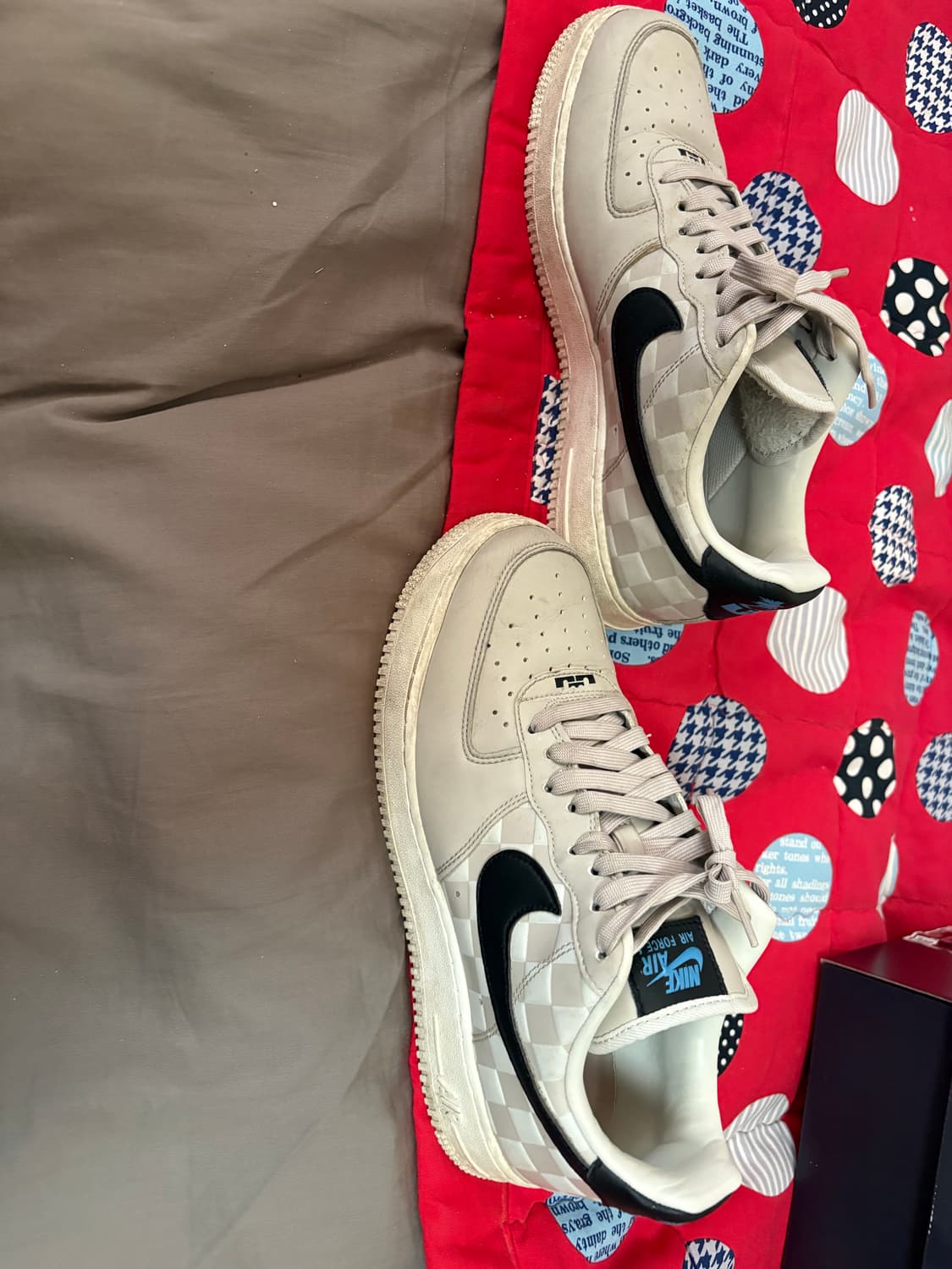 나이키 에어포스1 르브론제임스 상품이미지3