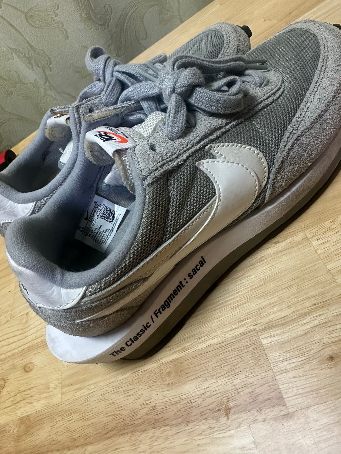 나이키 사카이 프라그먼트 라이트 스모크 그레이 판매합니다 상품이미지4