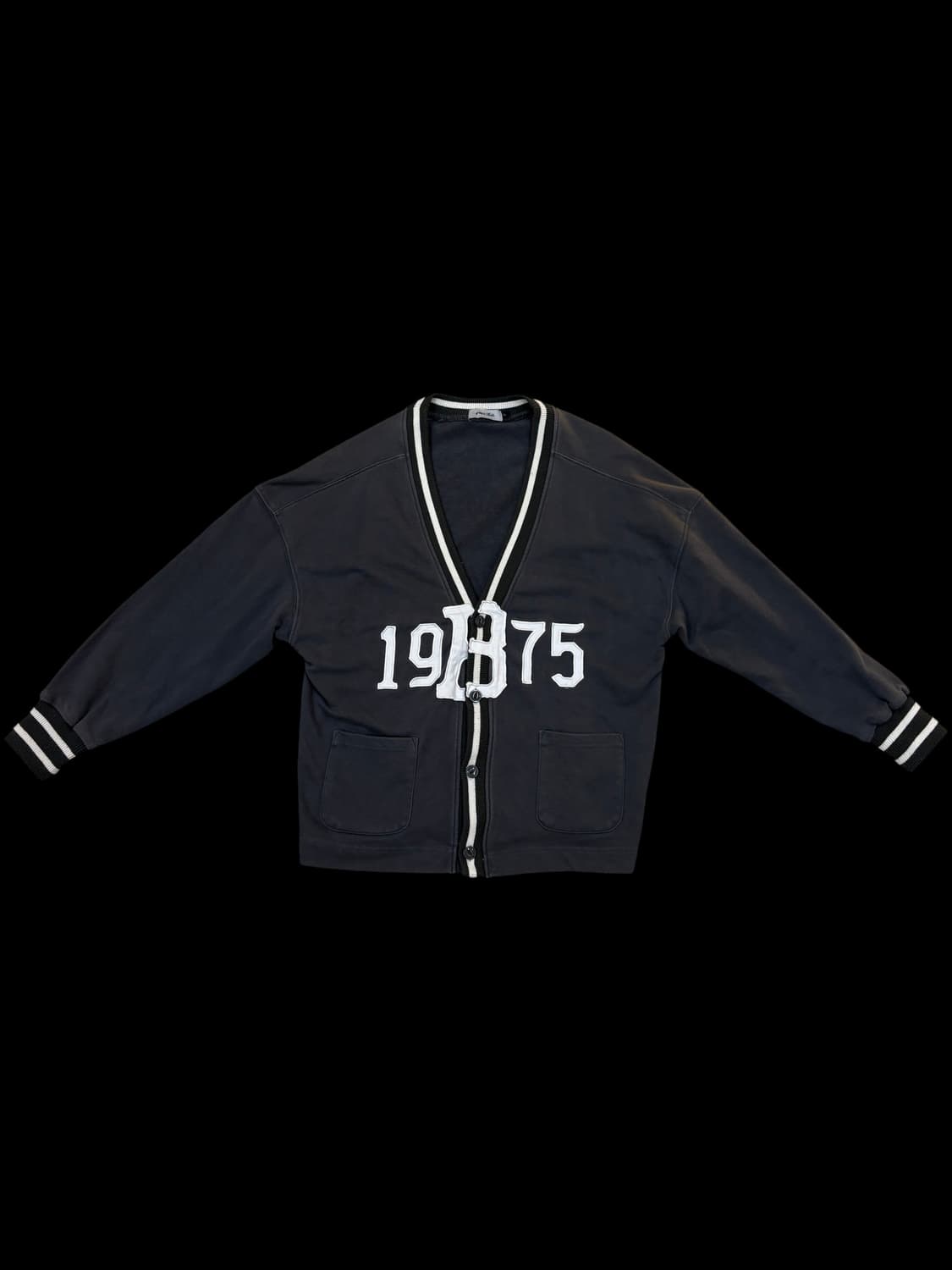 아비렉스 벨 바시티 가디건 상품이미지1