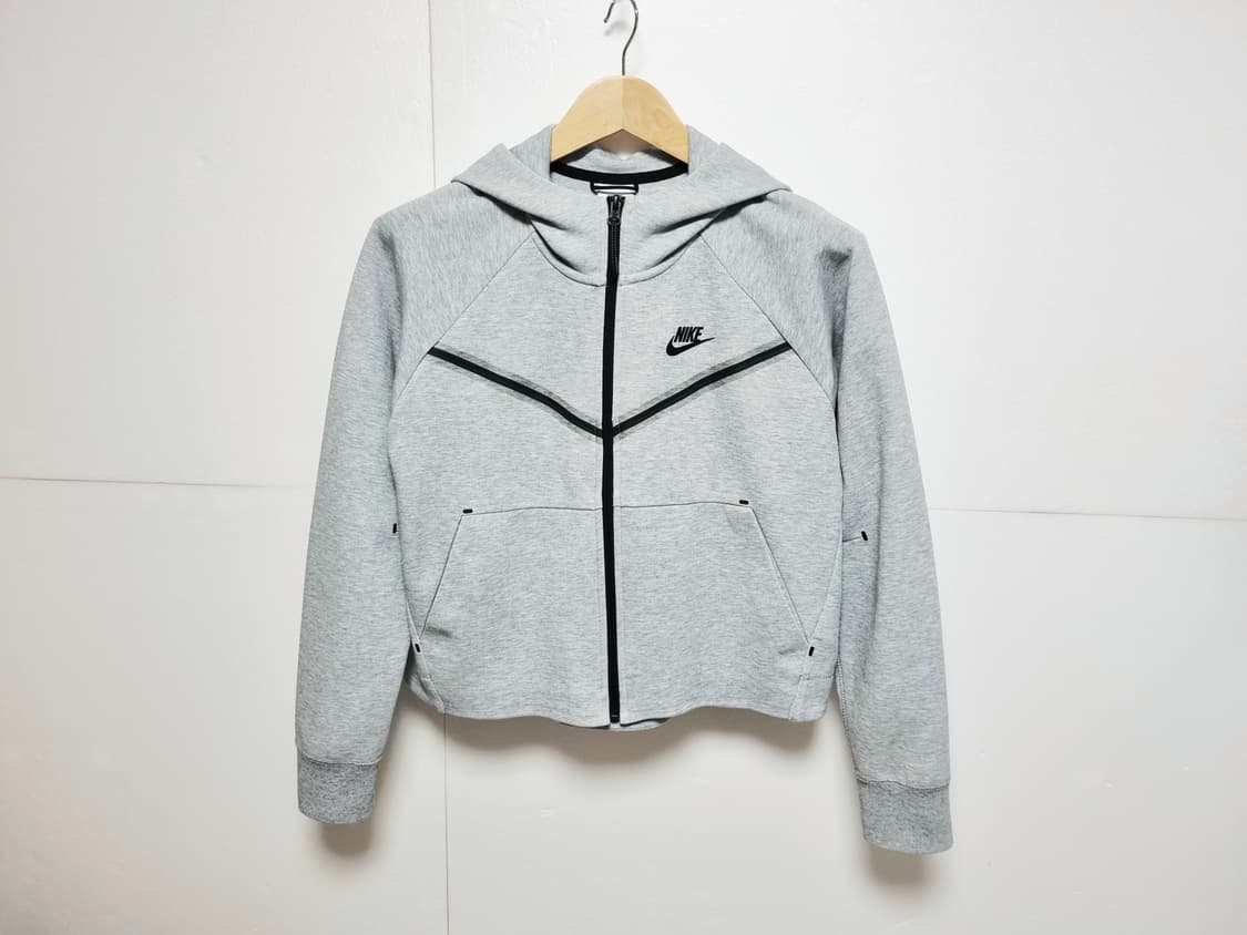 여성 2022 나이키 정가14만 테크팩 트레이닝복 러닝복 런닝복 후드집업 상품이미지2