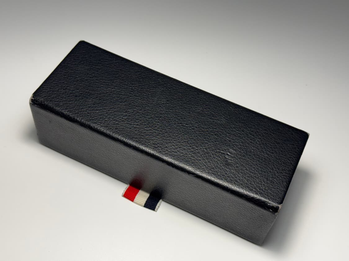 톰브라운 스테디 셀러 TB 011F 티타늄 안경 0189 상품이미지6