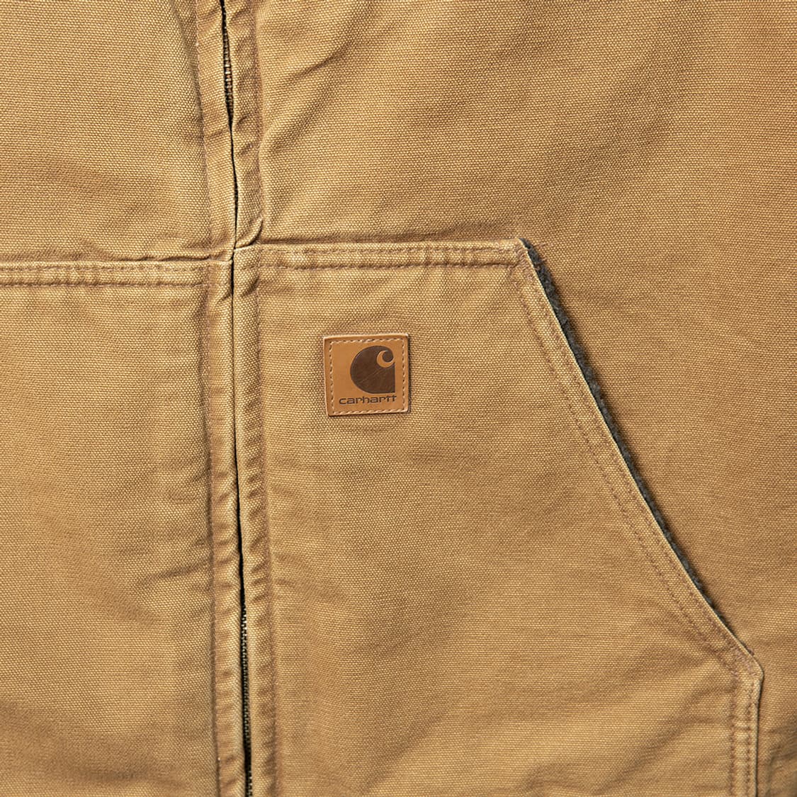 [XL] 칼하트 V33 샌드스톤 쉐르파 라이닝 모크넥 베스트 브라운  상품이미지4