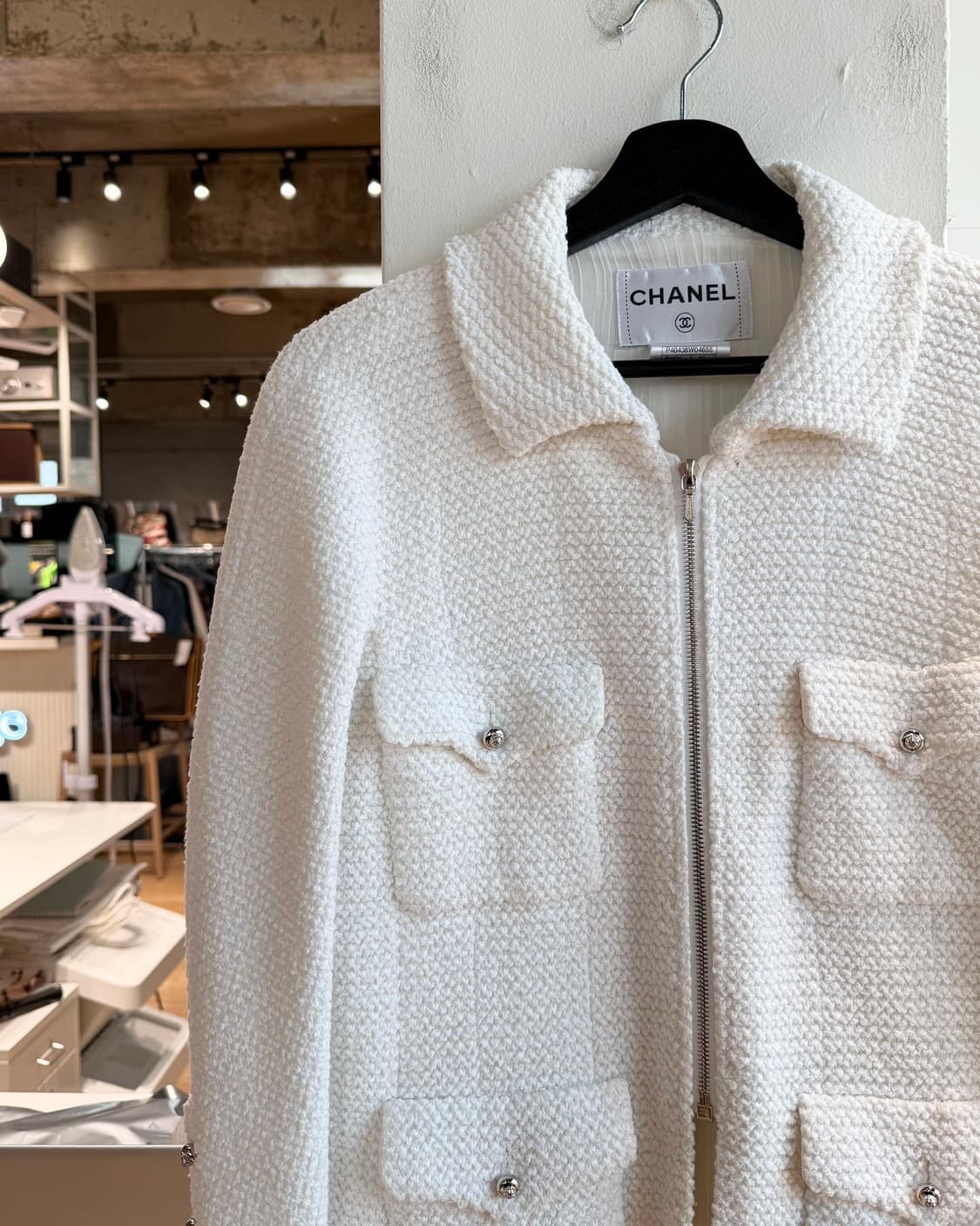 샤넬 화이트 트위드 블루종 자켓  상품이미지4