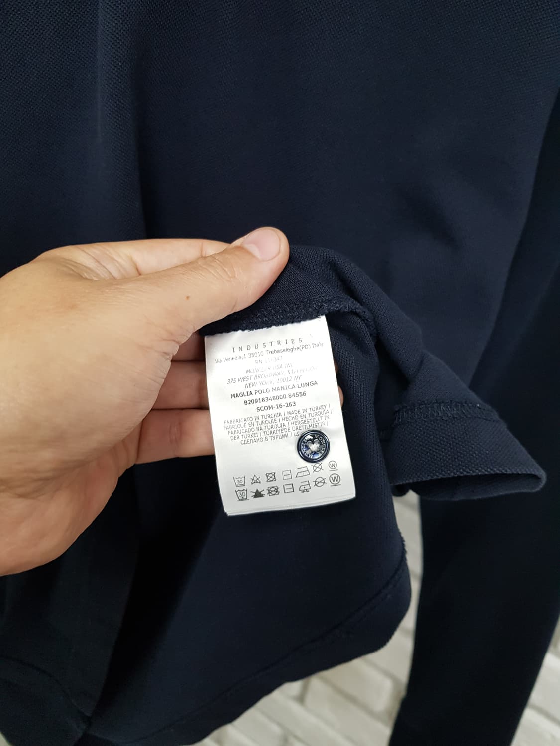 [xl/105/정품] 몽클레어 카라넥 긴팔티 네이비 상품이미지5