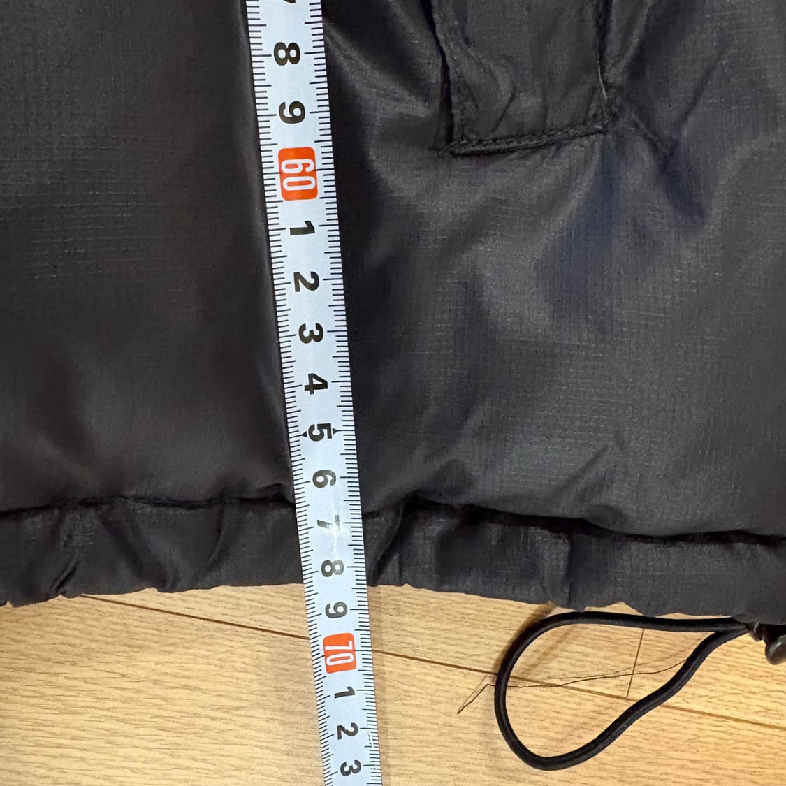 해외판 정품 노스페이스 눕시 700 패딩 블랙 L 상품이미지10