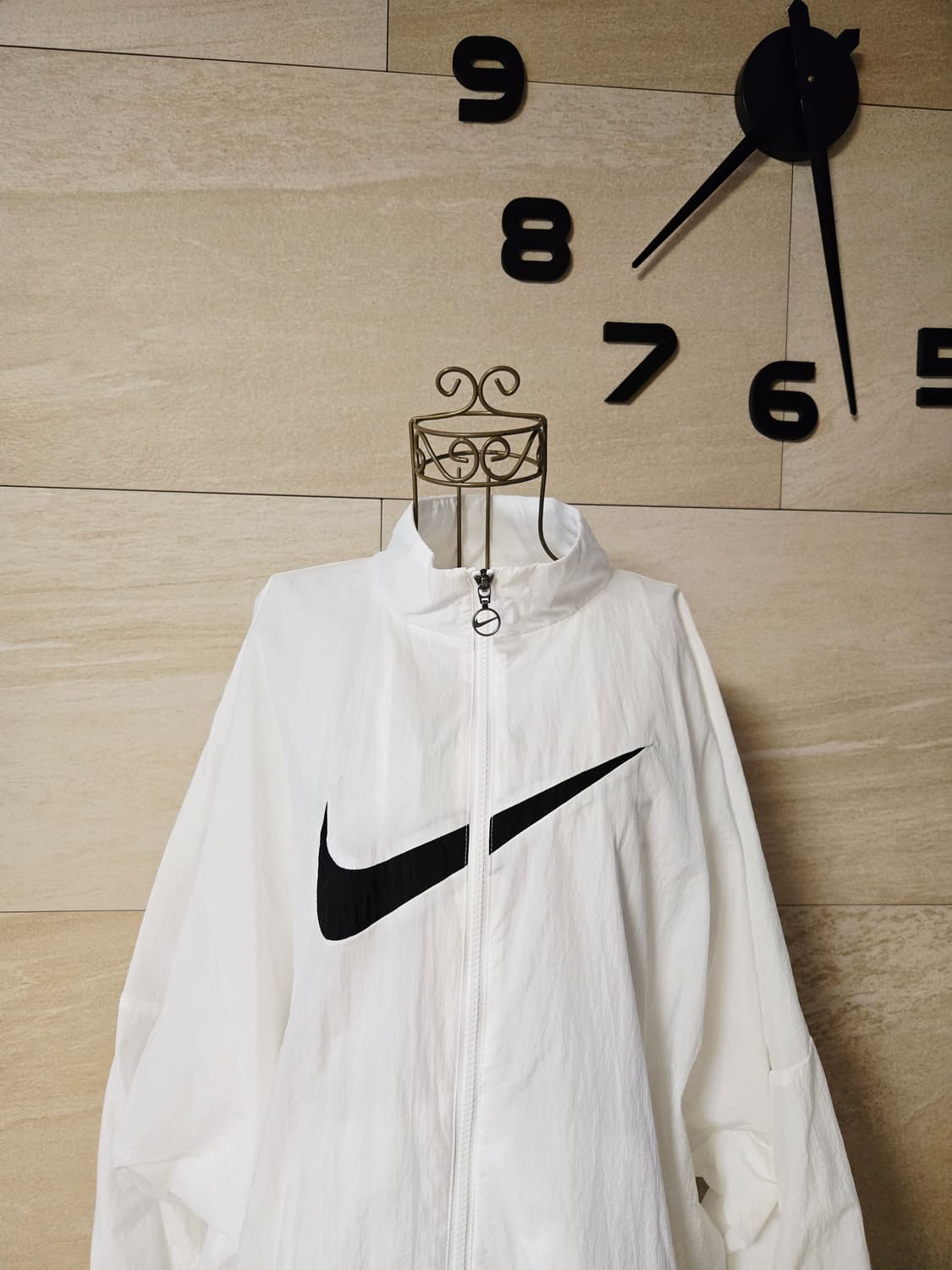 [m] 나이키 여성 바람막이 자켓 런닝복 상품이미지2