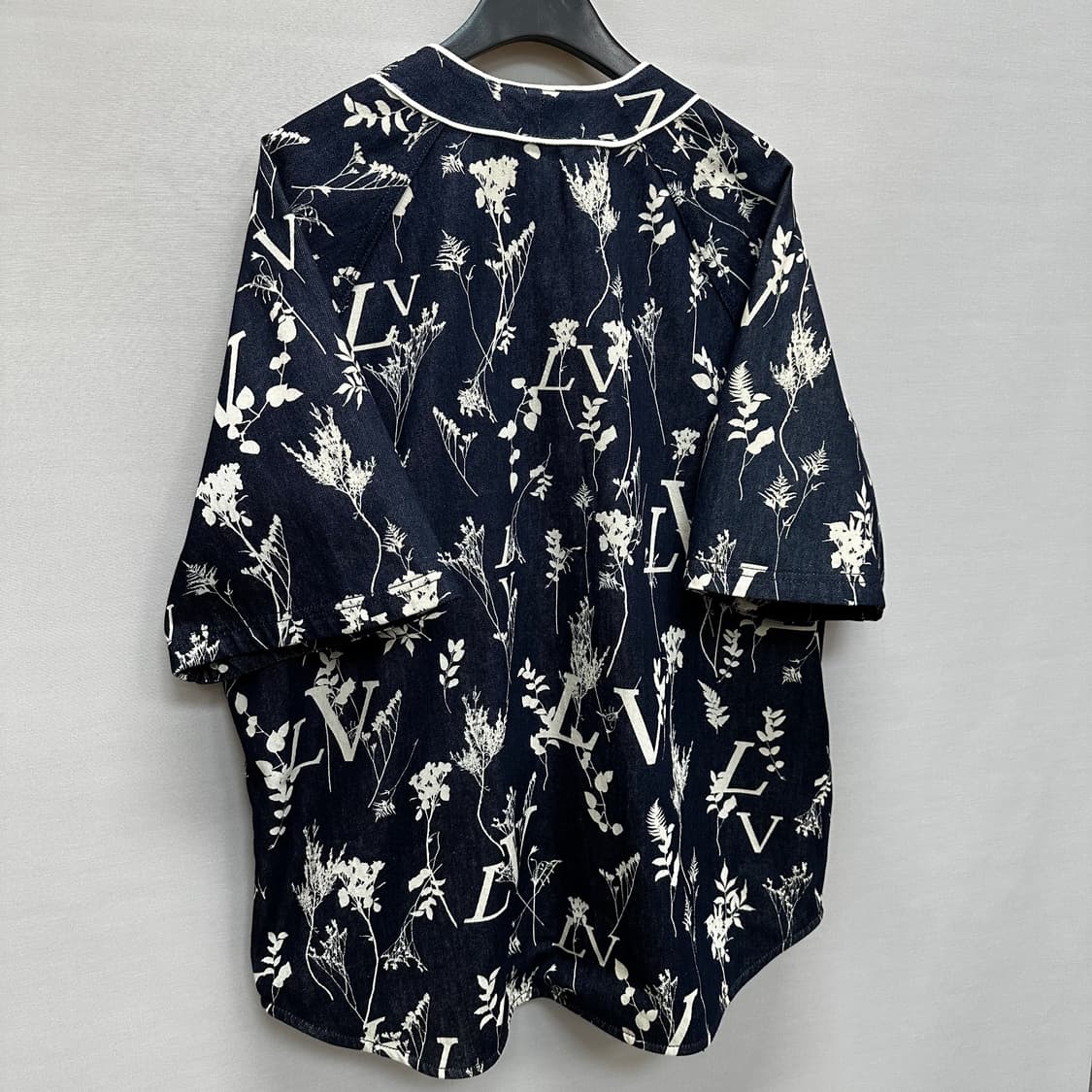 루이비통 LV 리프 데님 베이스볼 반팔셔츠 (110)  상품이미지6