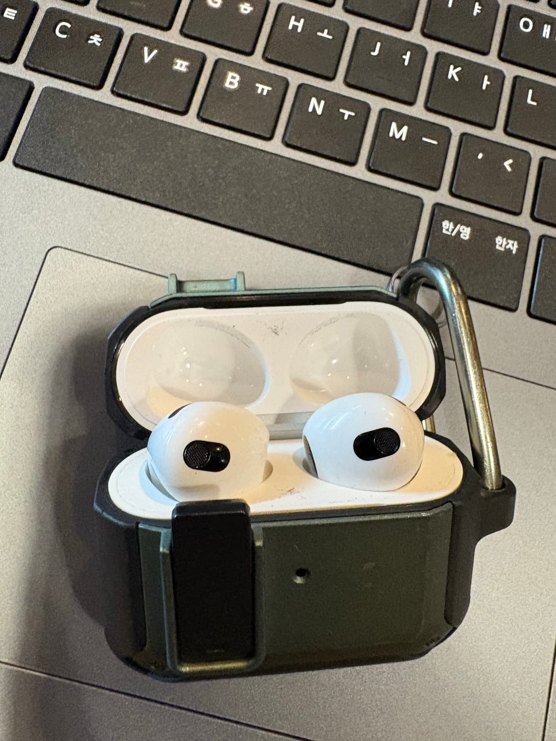 에어팟3세대  상품이미지2