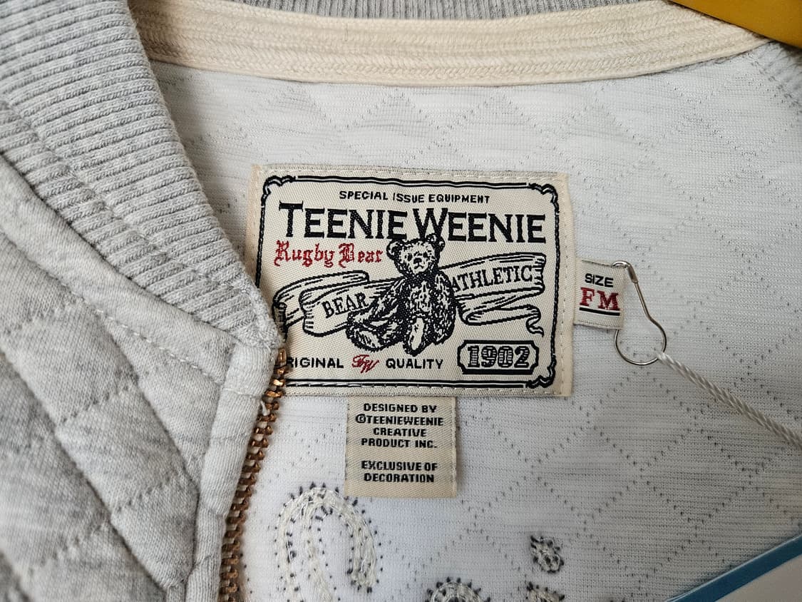 티니위니 자수 집업 스타디움 자켓 여성 90사이즈 야구점퍼 (새제품) 상품이미지7