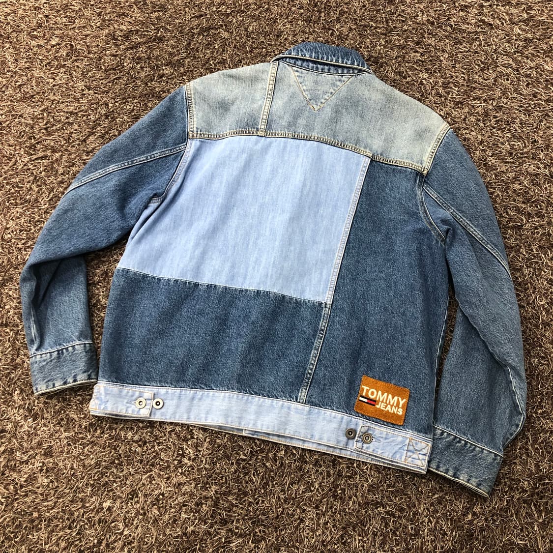 타미힐피거 진스 배색 데님 워싱 트러커 자켓 상품이미지4