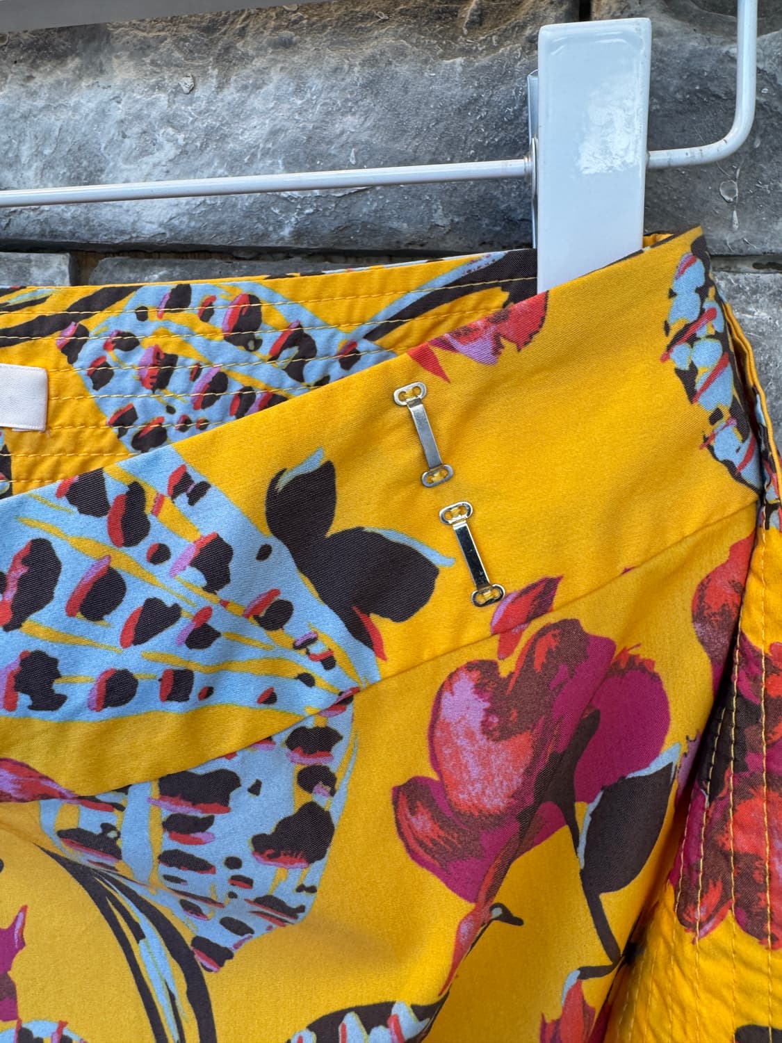 새상품 A.L.C. 랩 스커트 00사이즈 (44사이즈)옐로우 플라워 패턴 상품이미지8