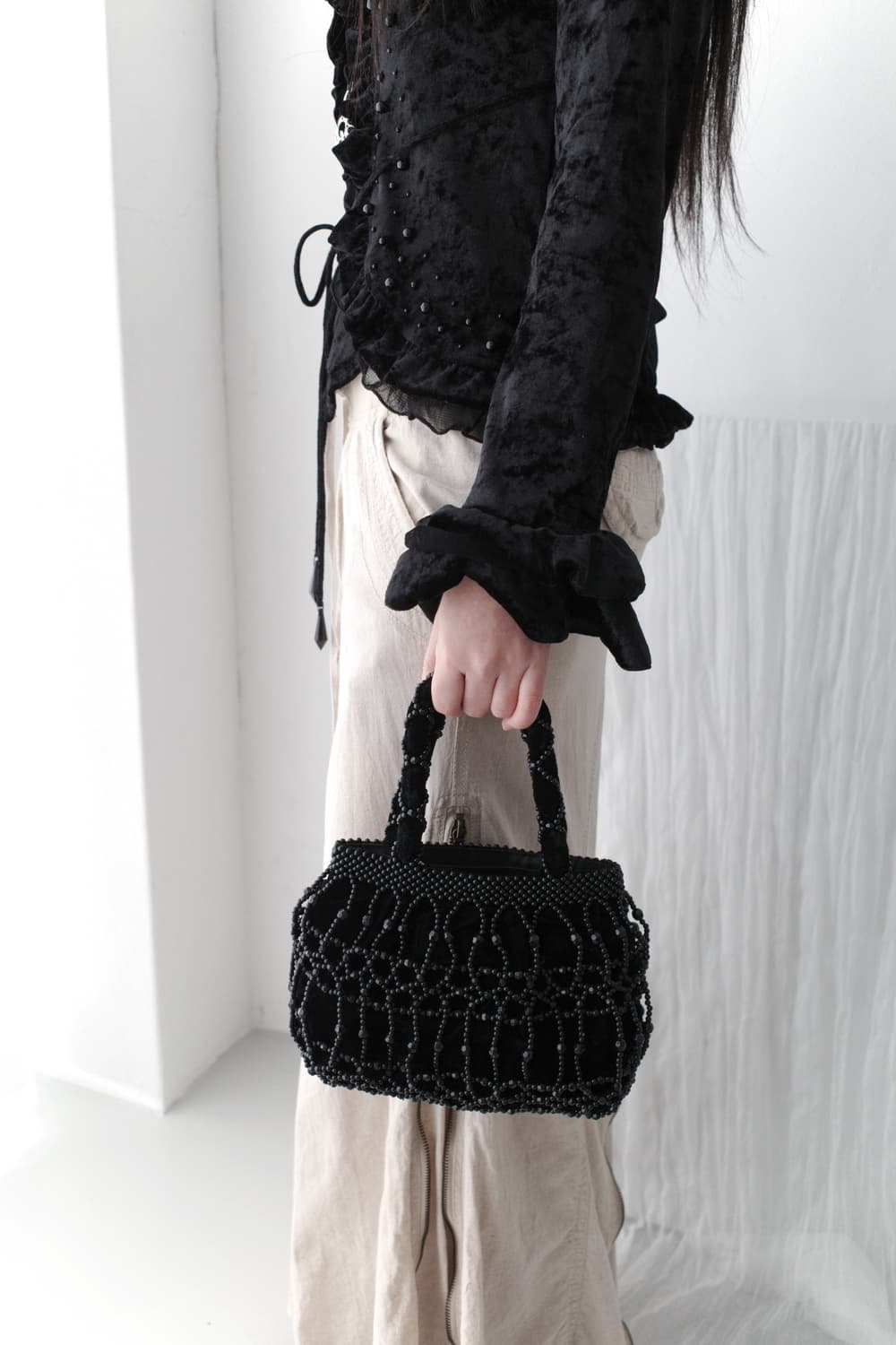 ozz on) beads velvet frill long sleeve 상품이미지7