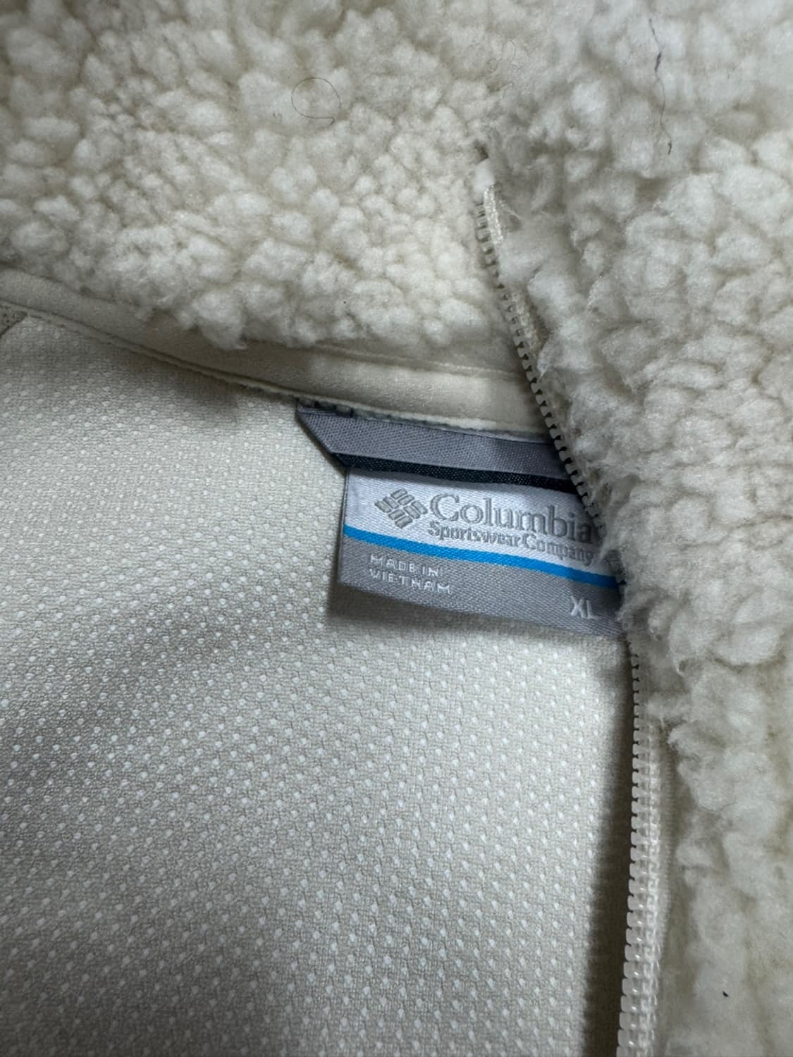 컬럼비아  상품이미지3