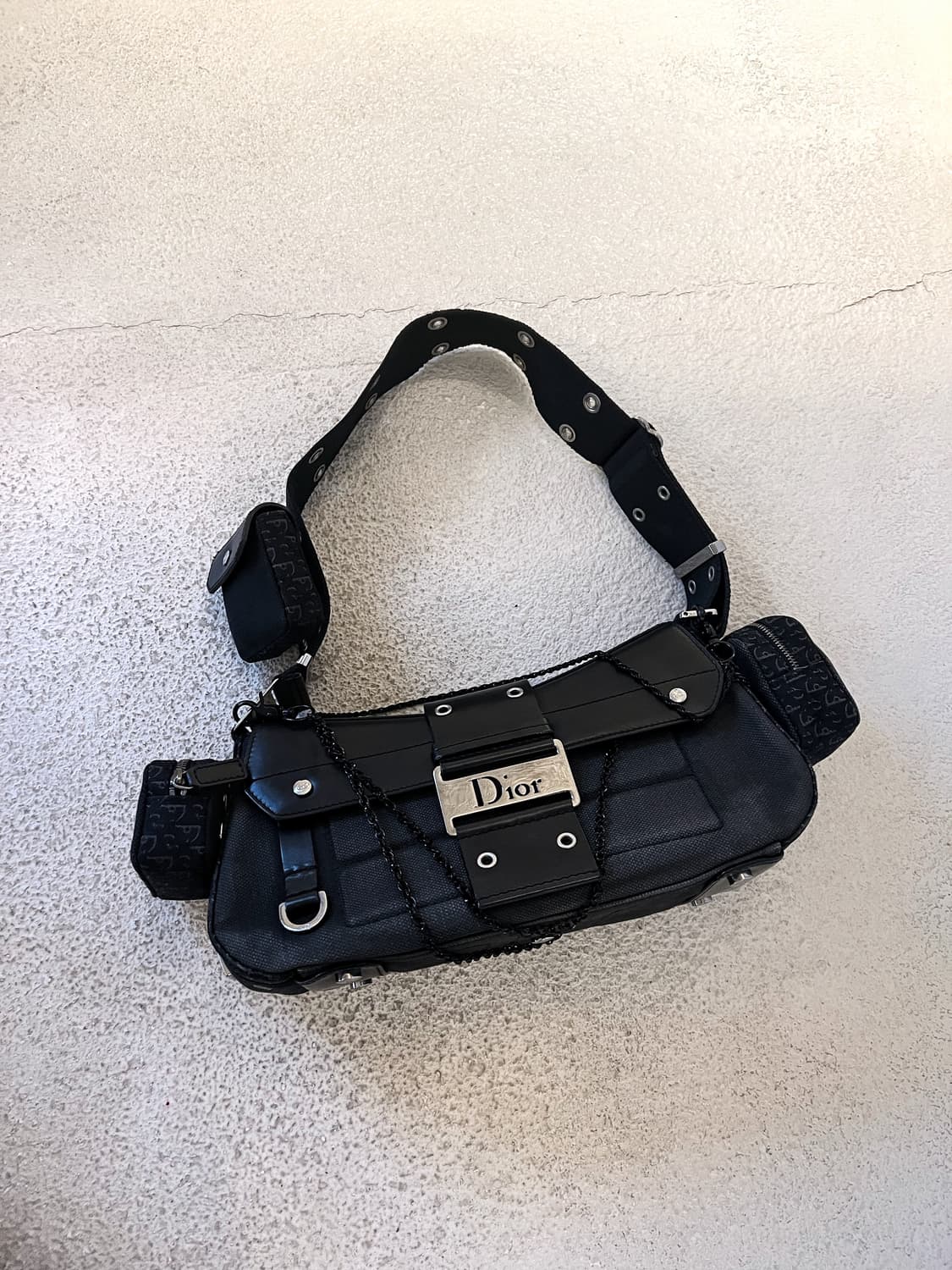 크리스찬 디올 스트릿 시크 콜럼버스 숄더백 상품이미지1