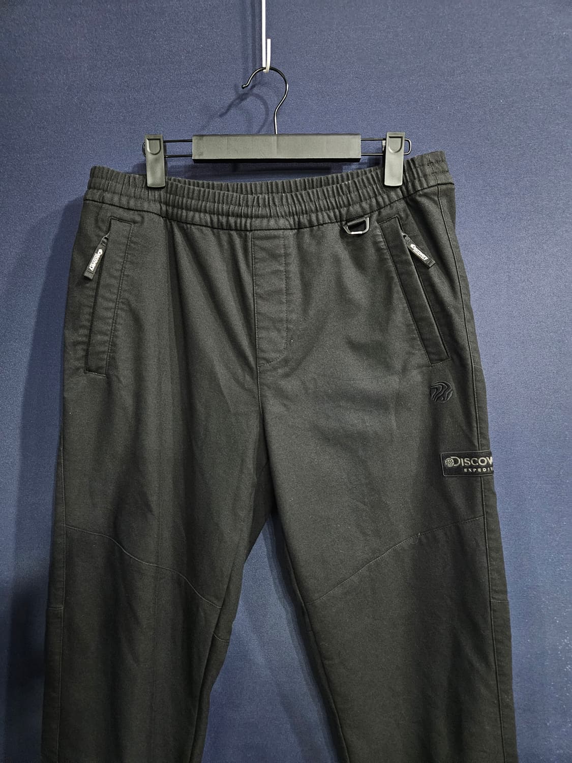 디스커버리 블랙컬러 남성 허리 32~34 밴드 조거팬츠  상품이미지7