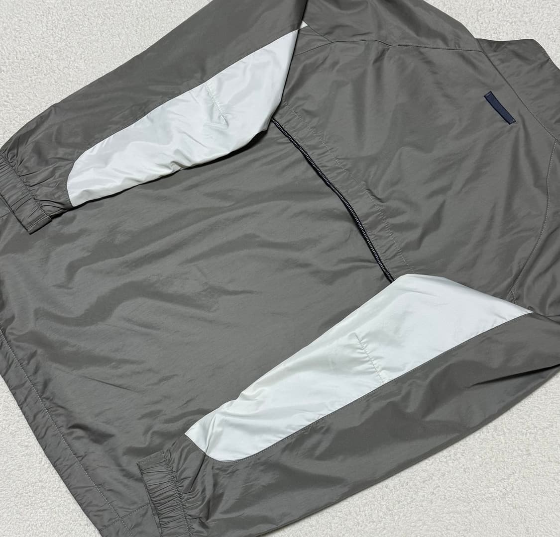 나이키 일본 올드스쿨 카키 크림 바람막이 상품이미지8