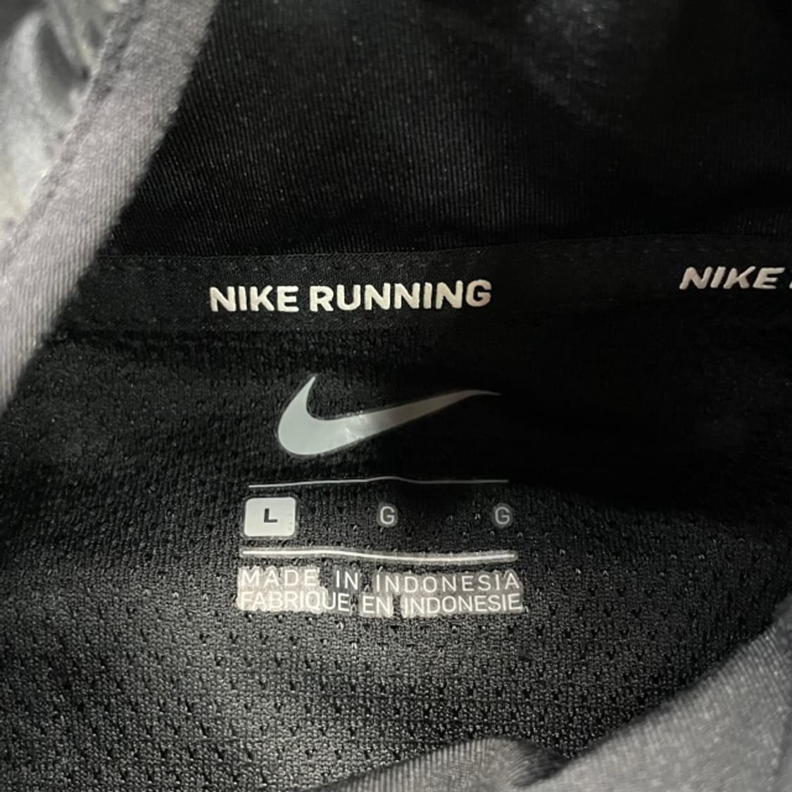 100 나이키 런닝 바람막이  상품이미지3