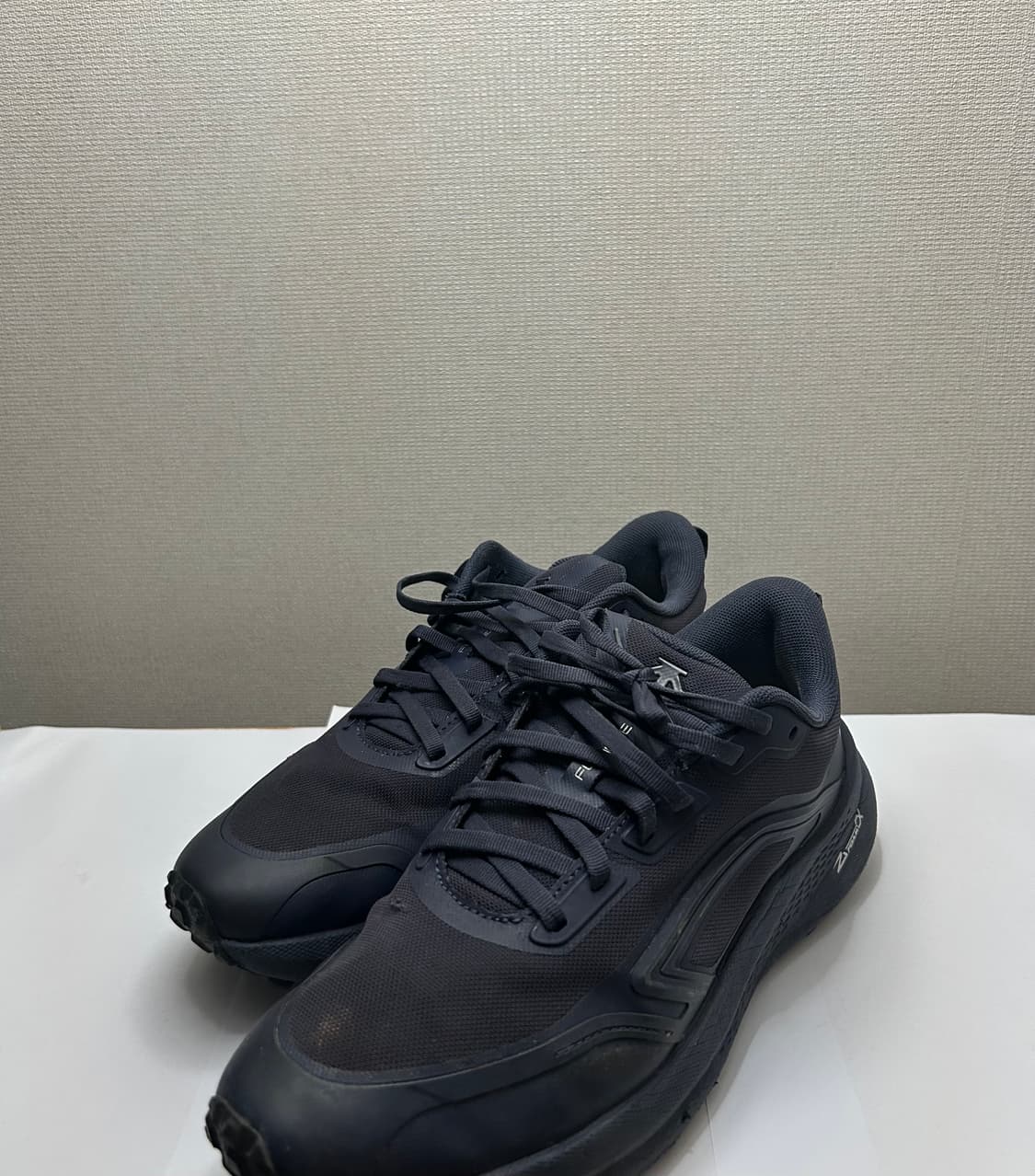 데상트 플라이릿 운동화(비브람솔) 상품이미지2