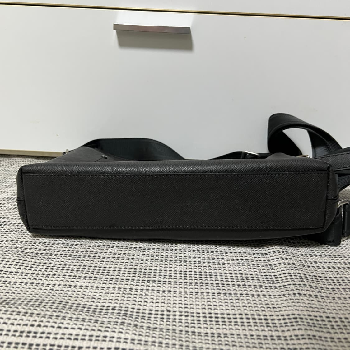 루이비통 타이가 그리고리 메신저백 크로스백 상품이미지3