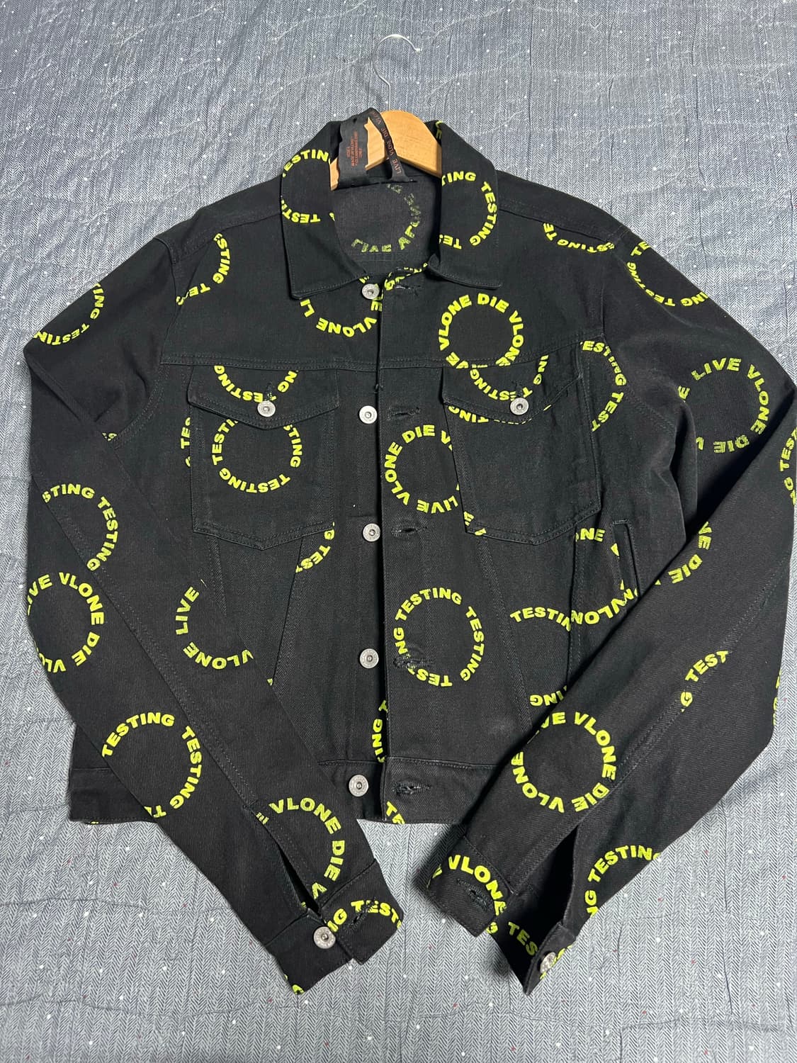 브이론 테스킹 자켓 상품이미지1