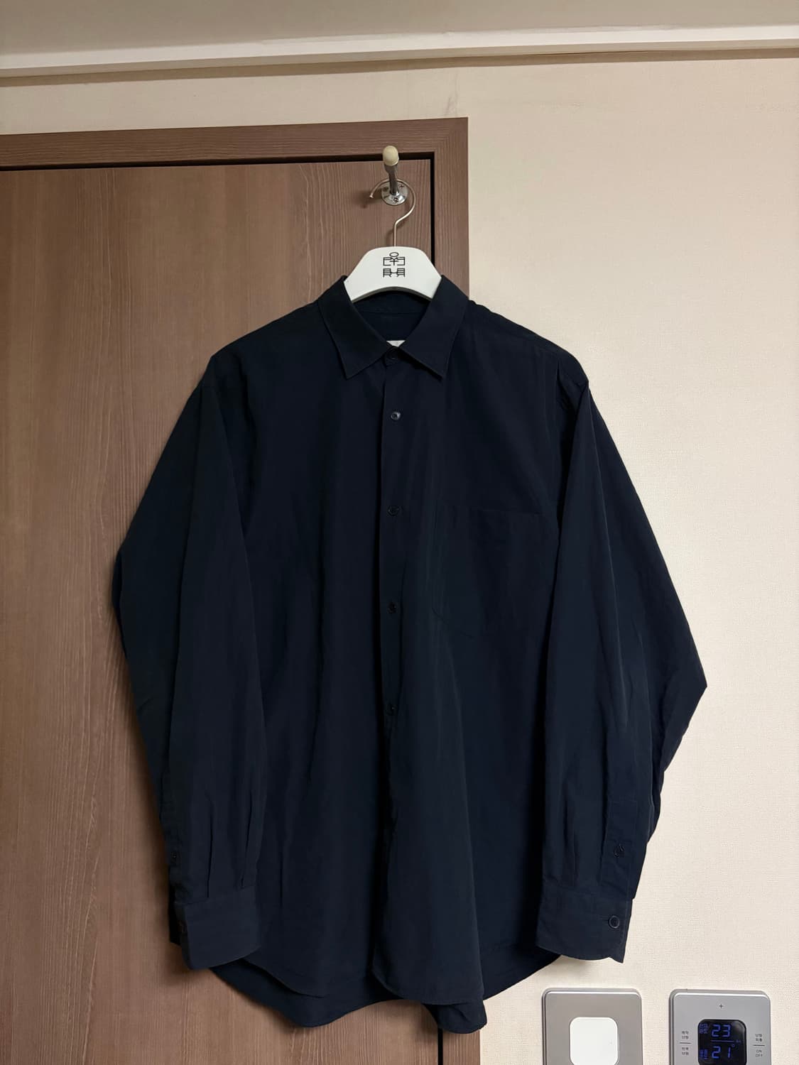 [1]23ss 코모리 셔츠 네이비 상품이미지1
