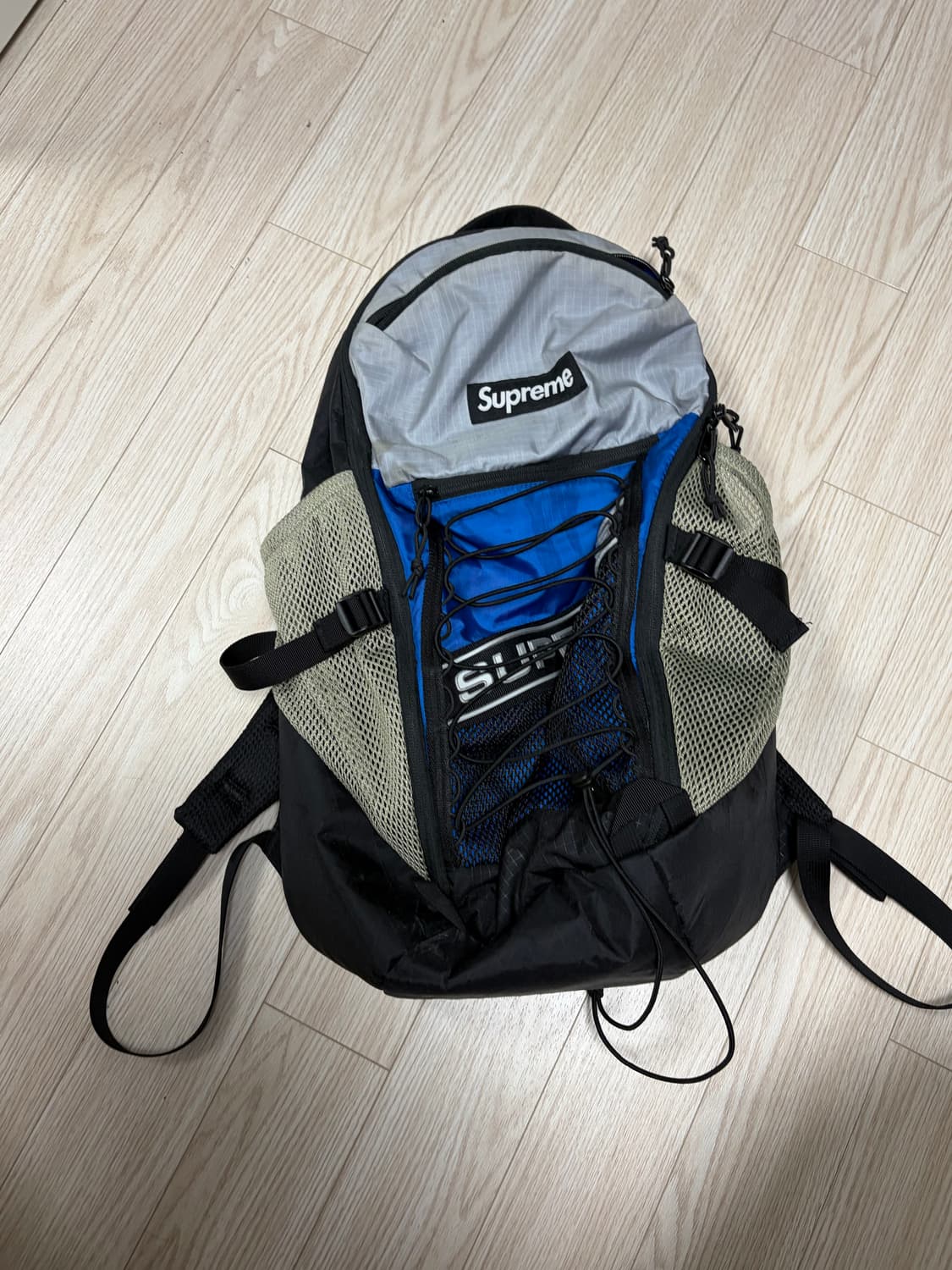 슈프림 백팩 블루 23FW 상품이미지3