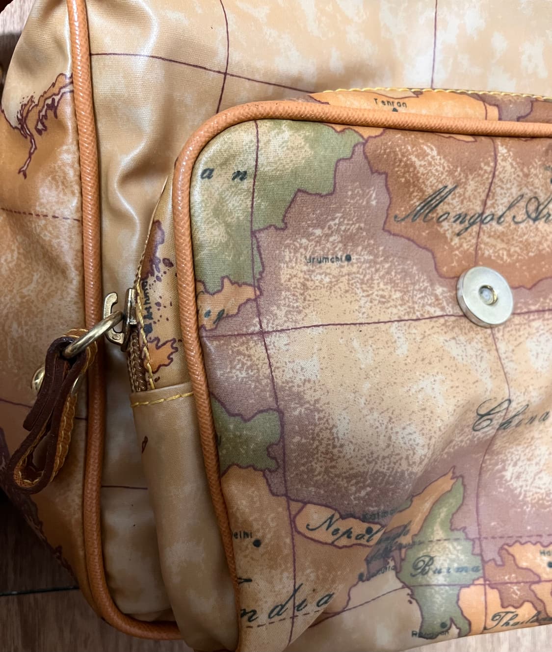 프리마클라쎄 지도 패턴 크로스백 상품이미지6