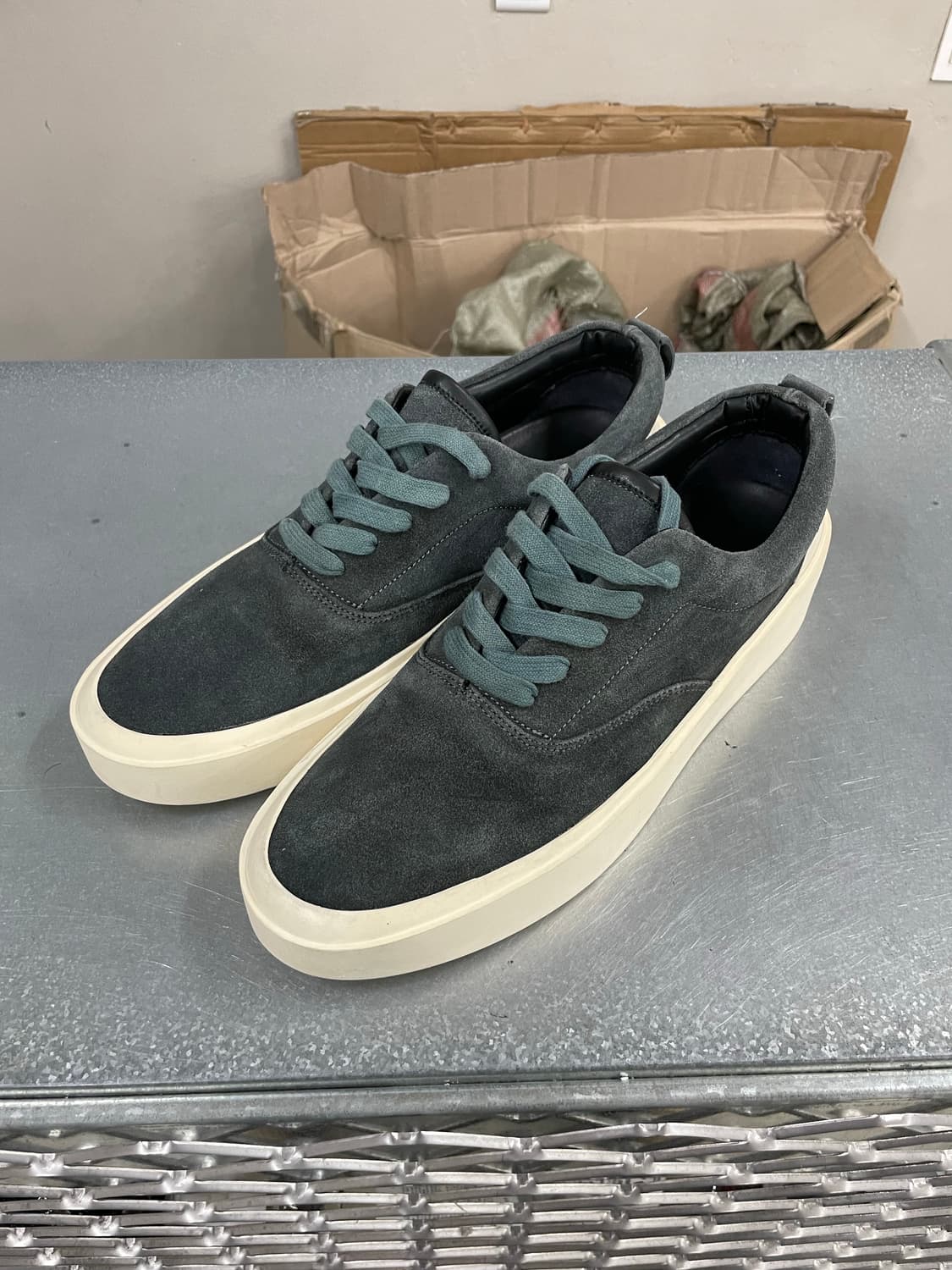 피어오브갓 101 로우탑 스웨이드 EU43 상품이미지2