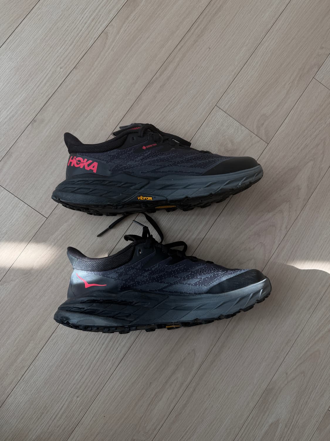 호카 스피드고트 5 GTX 블랙 여성 225 상품이미지4