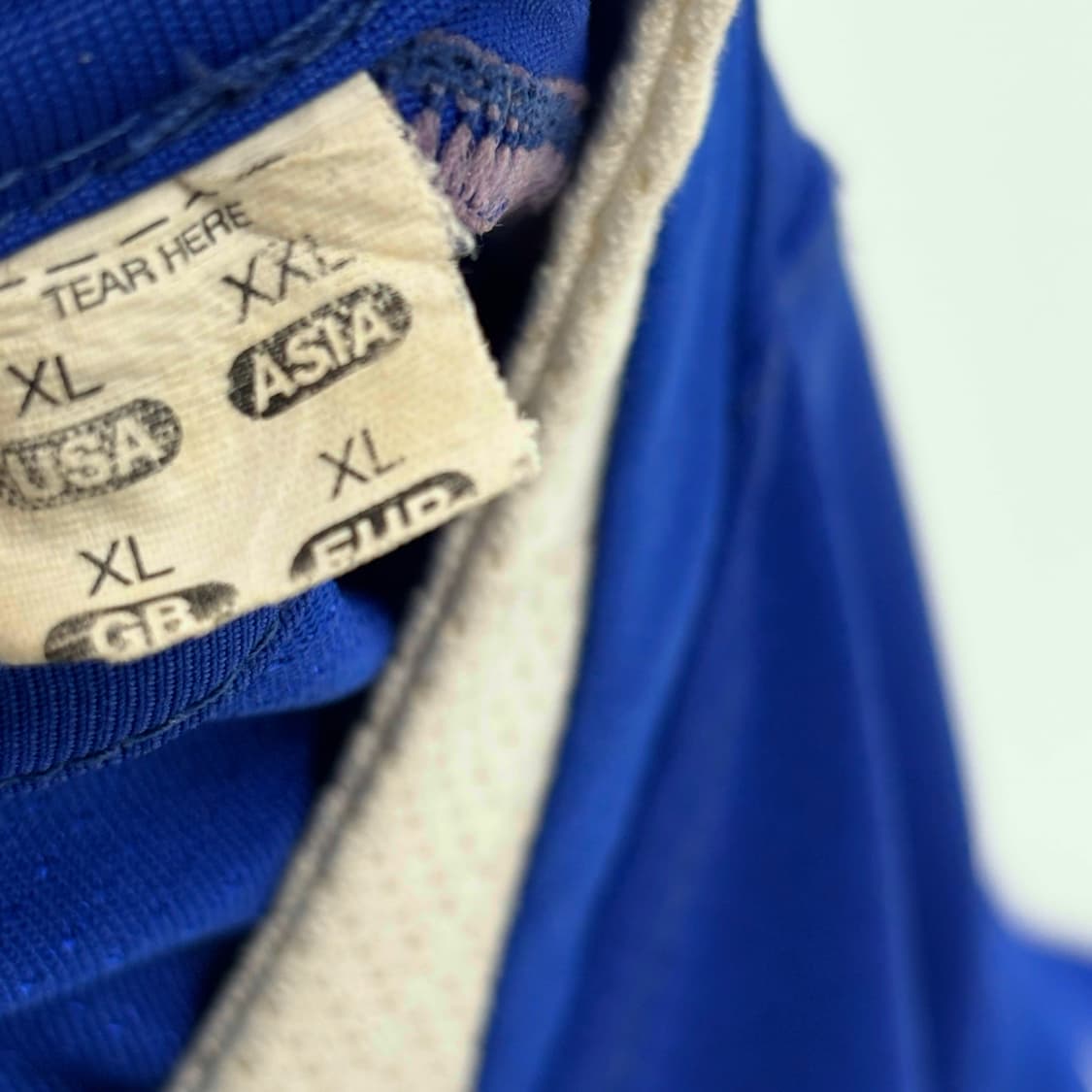  엄브로 04 05 에버튼 홈 아르테타 유니폼 상품이미지5