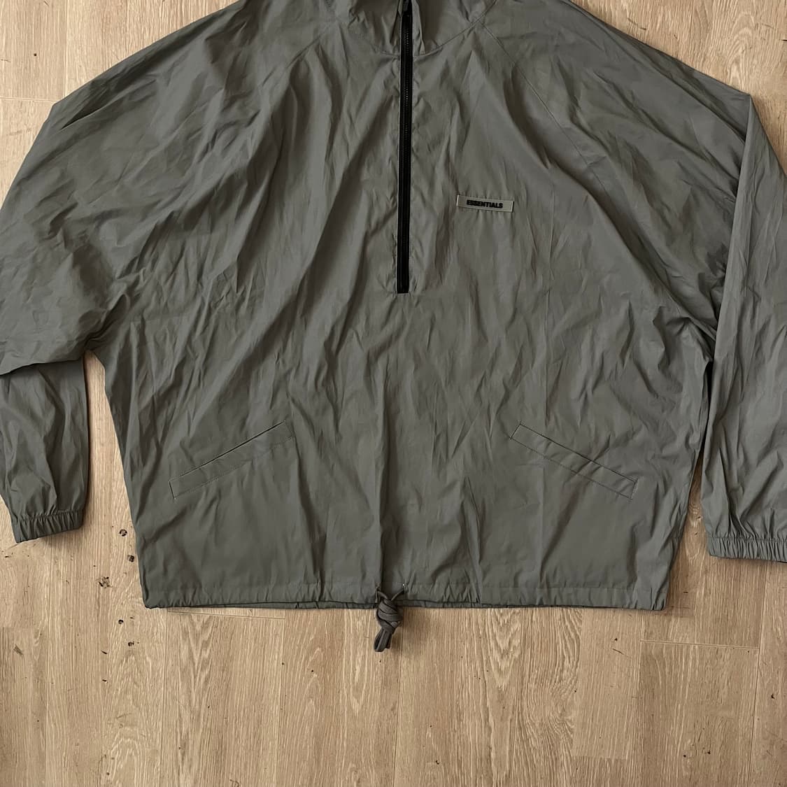 FEAR OF GOD ESSENTIALS 아노락 자켓 상품이미지3