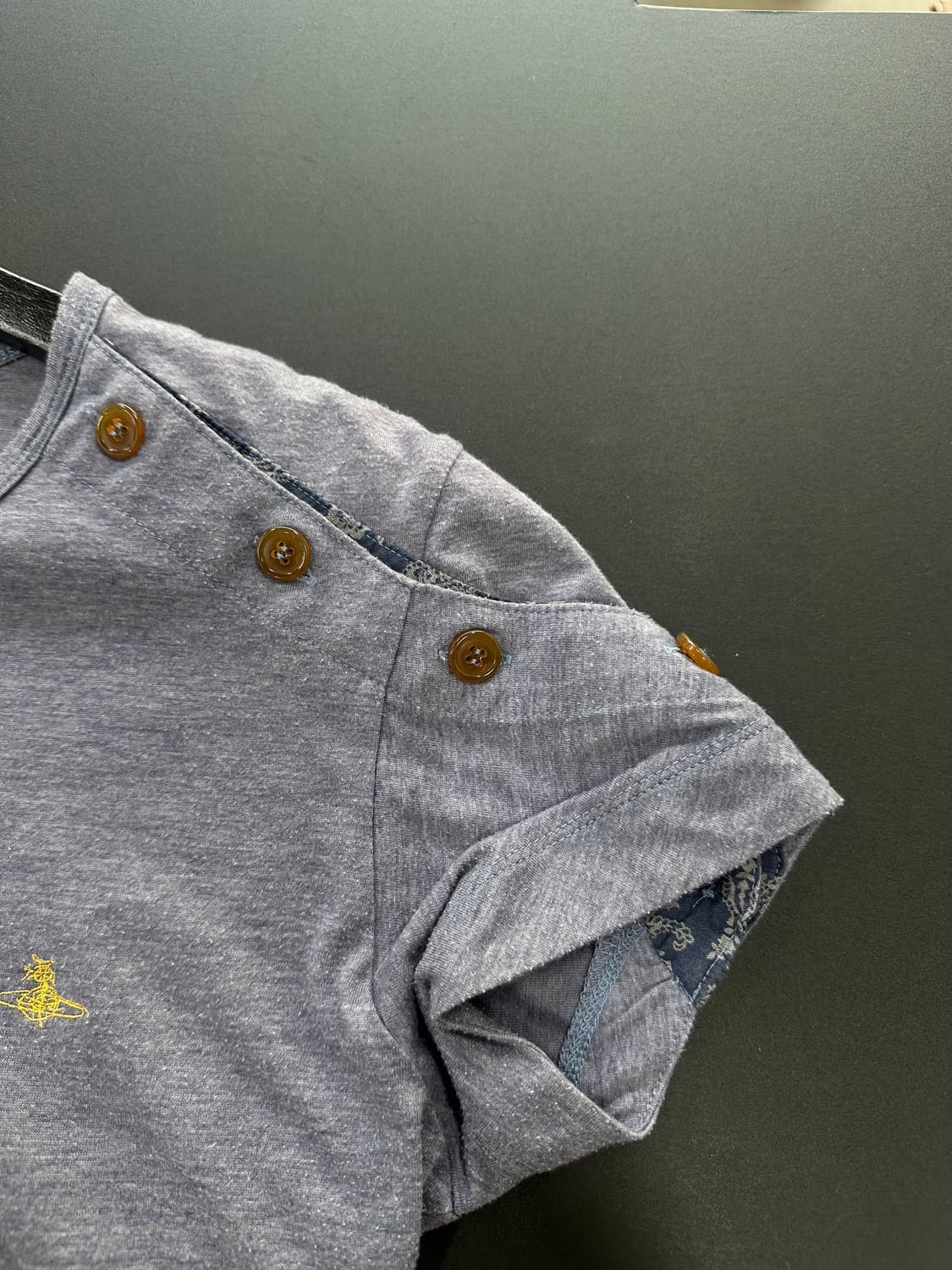 비비안웨스트우드 Orb 페이즐리 숄더버튼 반팔티 상품이미지5