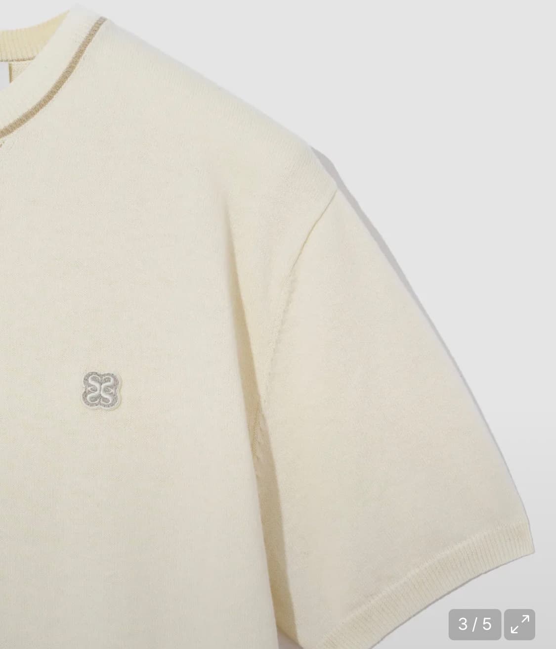 [5회미만 착용]세터 클래식 베이직 로고 와펜 니트반팔 크림 L 상품이미지3