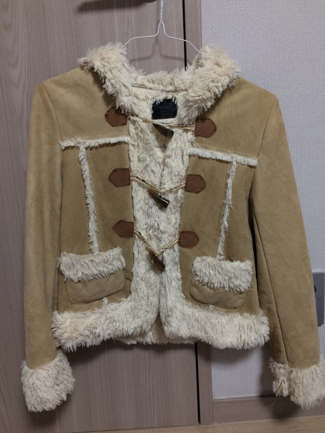 라떼갸루 스웨이드 자켓 상품이미지1