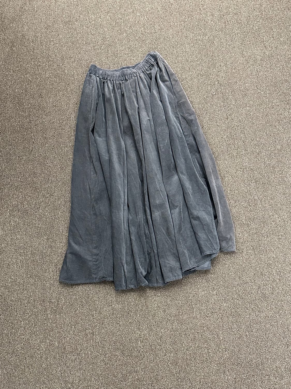 3)niko and vintage 네이비 코듀로이 롱 스커트 상품이미지4