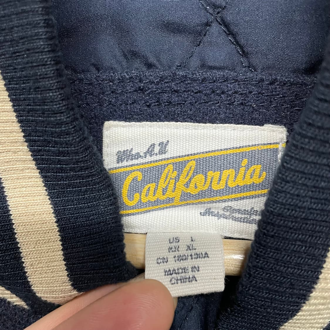 WHO.A.U 바시티 자켓 상품이미지3