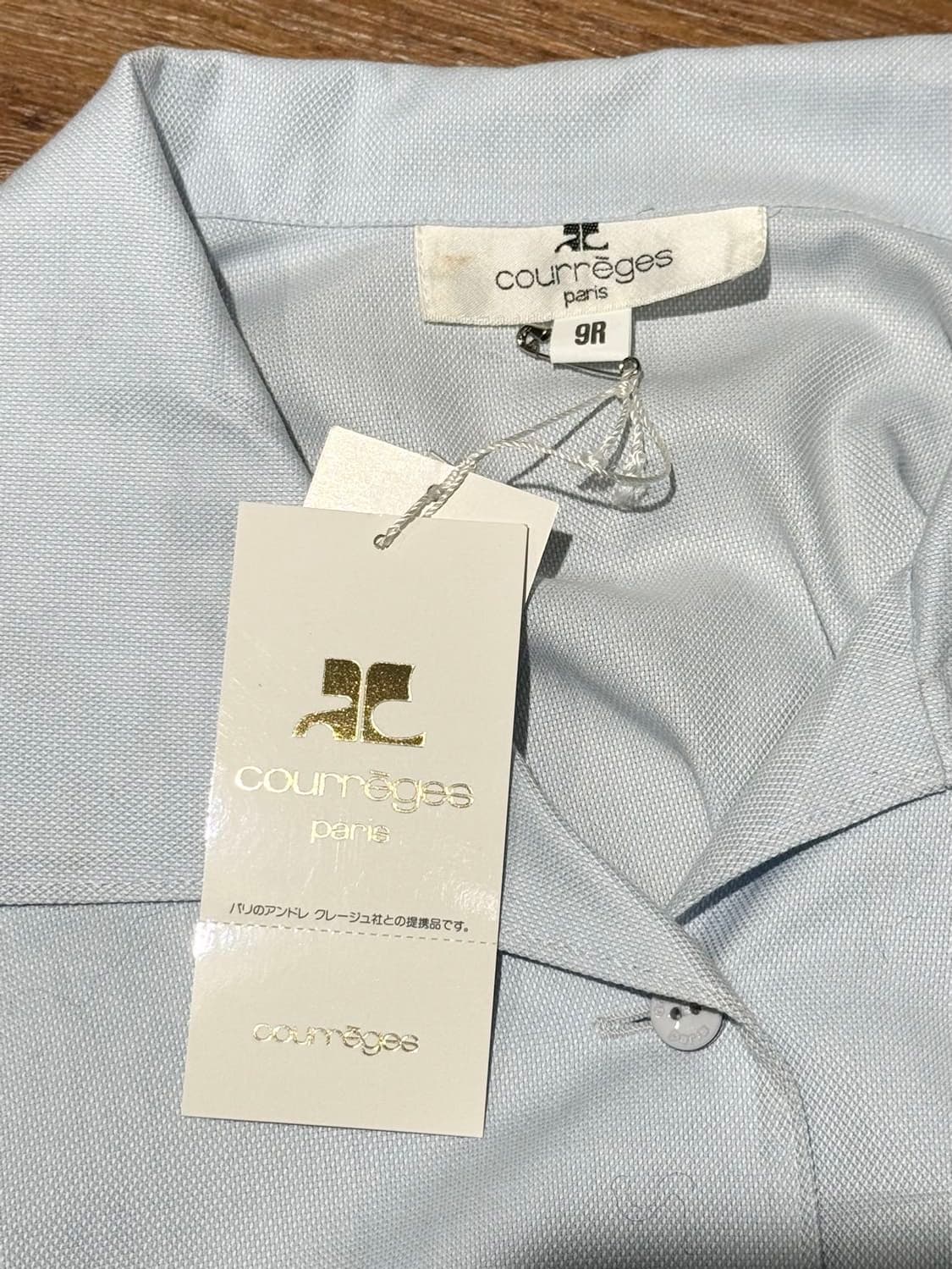 꾸레쥬 라이트블루 로고 코튼 셔츠 상품이미지7