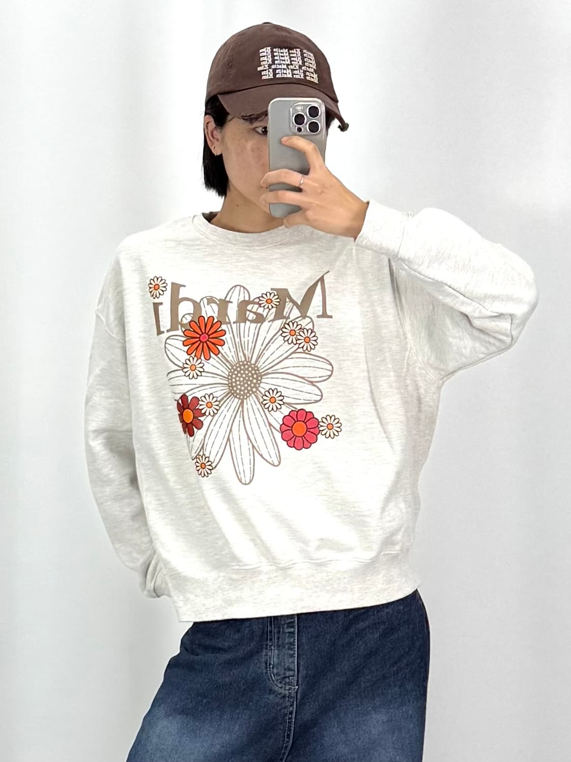 루키CK9746: 마르디 아이보리 여성 맨투맨    상품이미지2