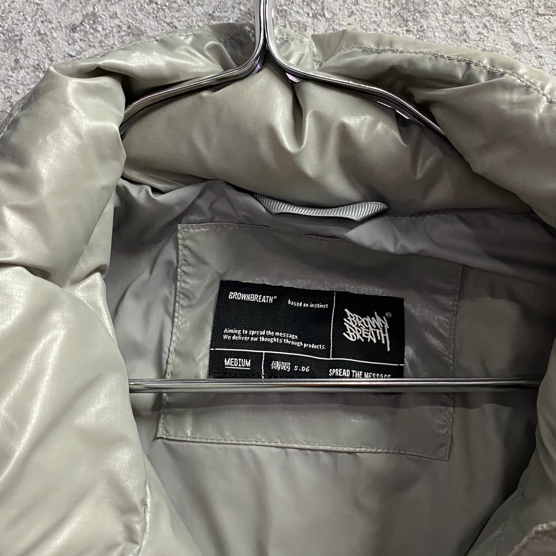 브라운브레스 나일론 그레이 투웨이 패딩 B3457 상품이미지4