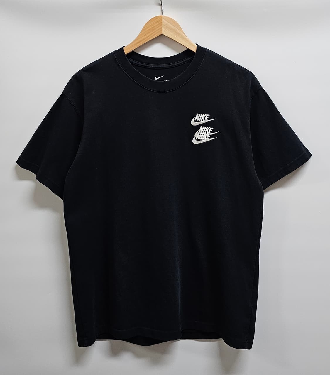 나이키 월드투어 반팔티셔츠 M 상품이미지1